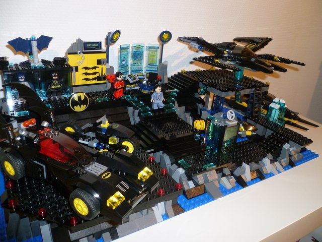 Batcave2.jpg